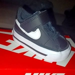 Baby black/white Nike court legacy and black/red court borough mid 2 shoes size2